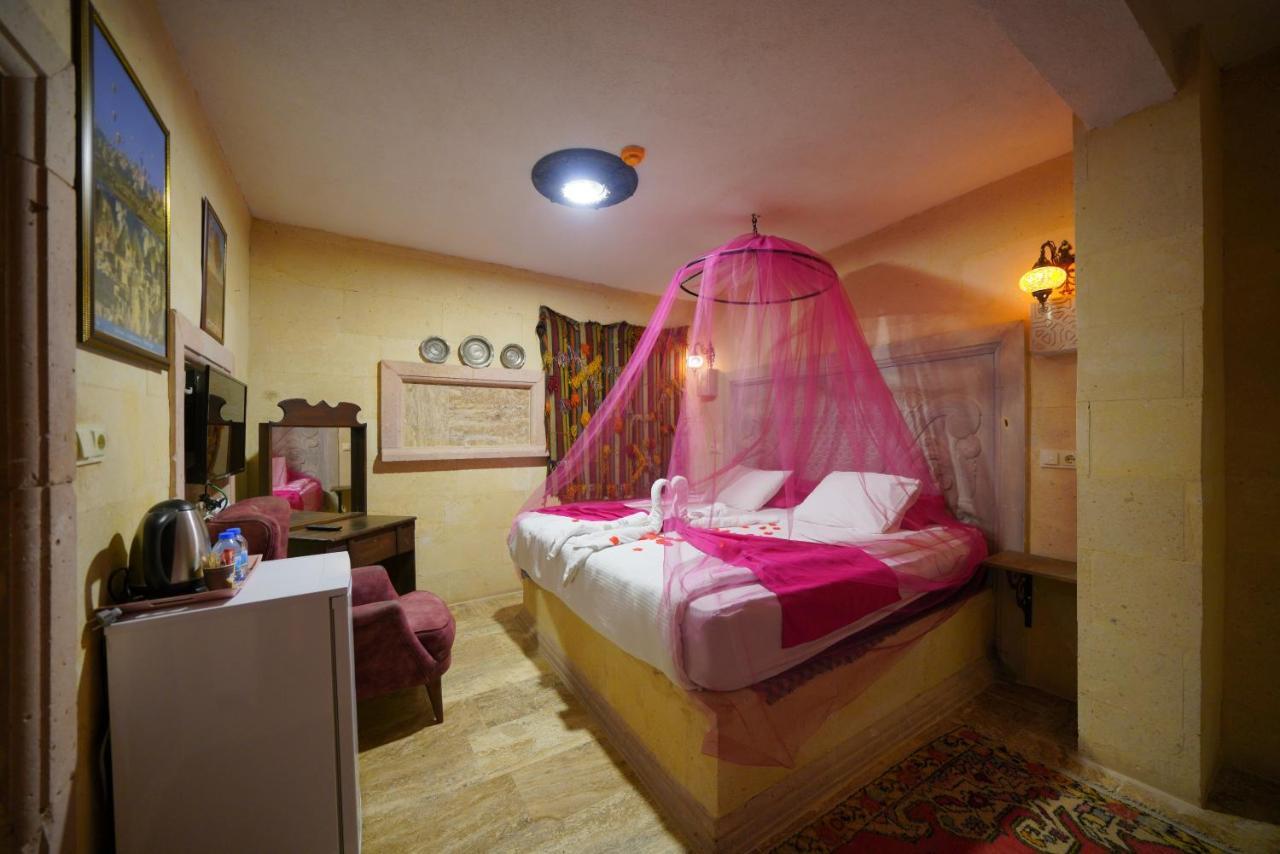 Lucky Luke Stone House Apartment Göreme Luaran gambar