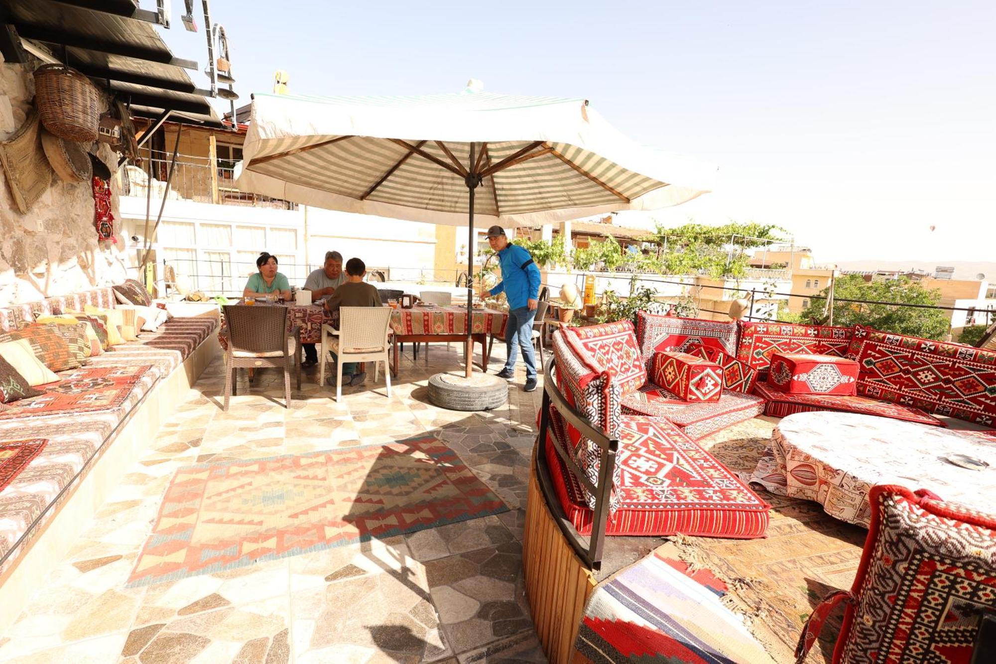 Lucky Luke Stone House Apartment Göreme Luaran gambar